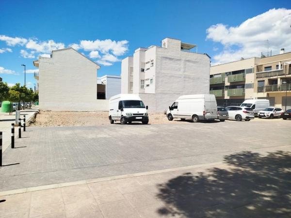 Terreno en calle de Cervantes, 26