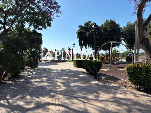 Terreno en calle Rupert Chapí