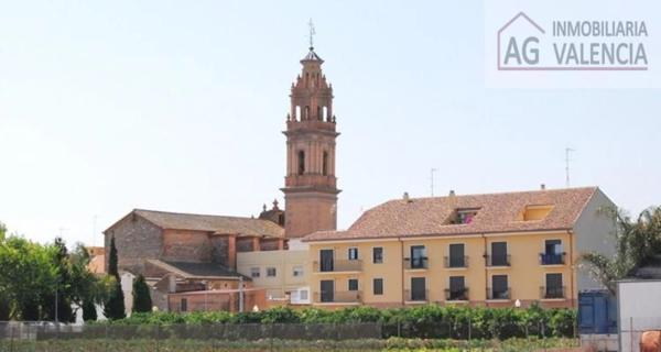 Terreno en calle Corts Valencianes, 13