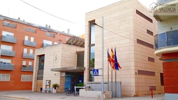 Terreno en calle Corts Valencianes, 13