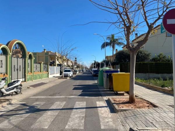 Terreno en calle Almenares