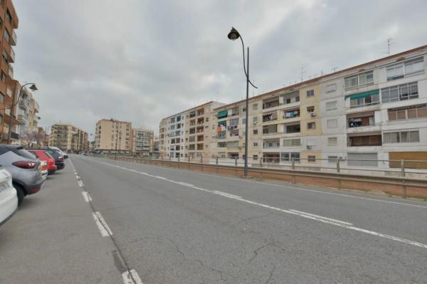 Terreno en avenida dels Hostalets