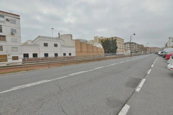 Terreno en avenida dels Hostalets