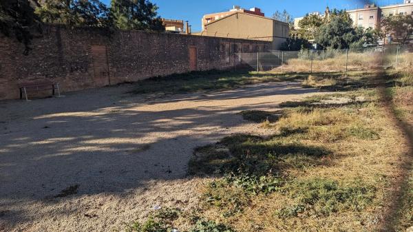 Terreno en calle Mediterrani