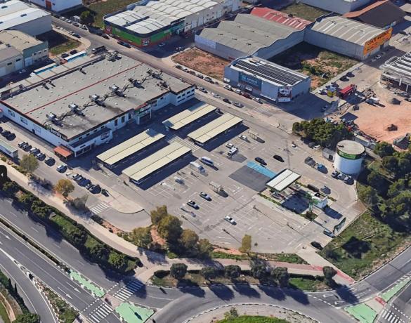 Terreno en avenida Constitució, 45