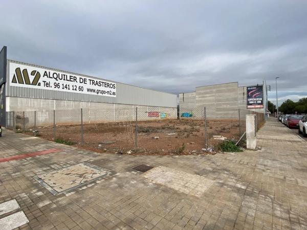 Terreno en avenida Constitució, 45