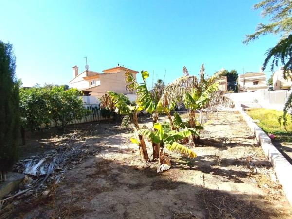 Terreno en calle 200