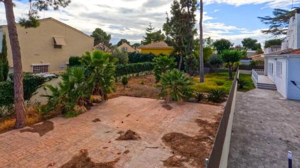 Terreno en calle 219