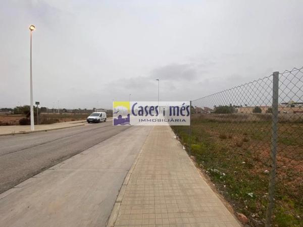 Terreno en calle Llimeres