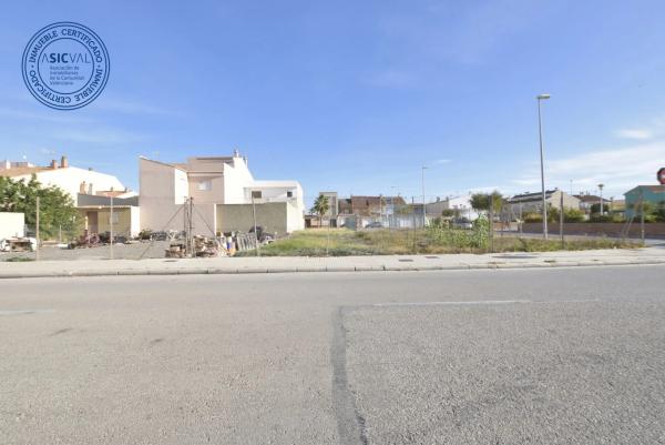 Terreno en calle Riu Xúquer