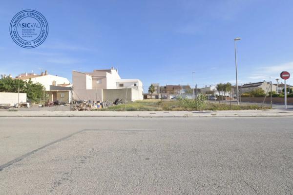 Terreno en calle Riu Xúquer