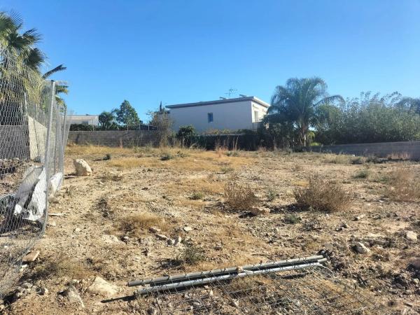 Terreno en calle Sèquia de Tormos