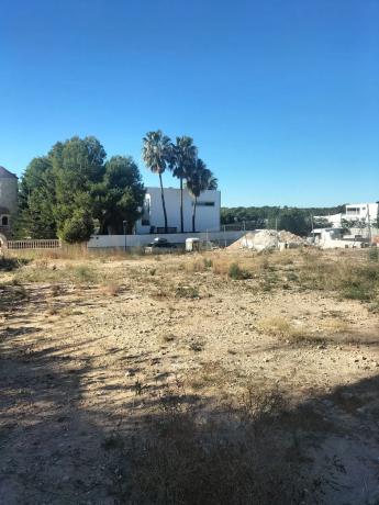 Terreno en calle Sèquia de Tormos