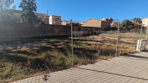 Terreno en calle Mediterrani