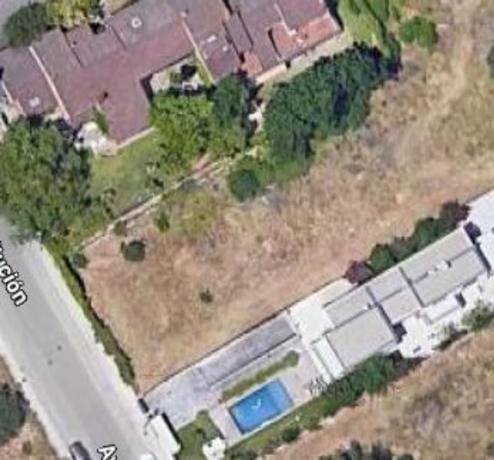 Terreno en avenida Constitución