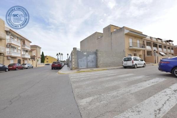 Terreno en calle Castelló, 13