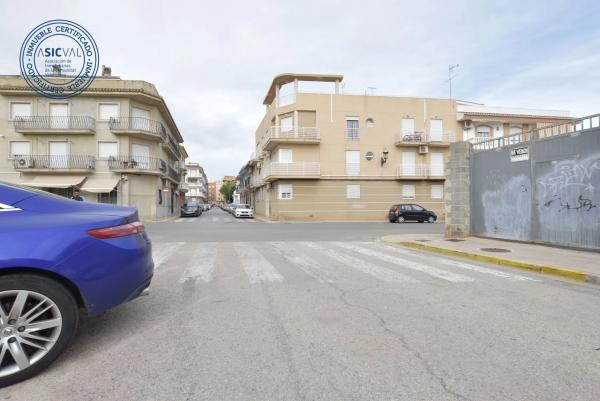 Terreno en calle Castelló, 13