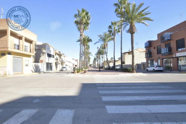 Terreno en calle Castelló, 13