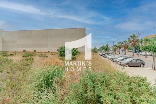 Terreno en Fuente del Jarro - Táctica