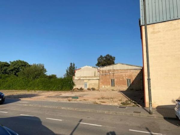 Terreno en calle Pintor Sorolla