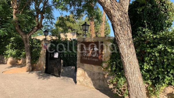 Terreno en calle Riu Turia