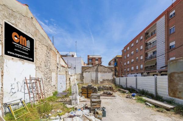 Terreno en avenida Pablo Iglesias, 56