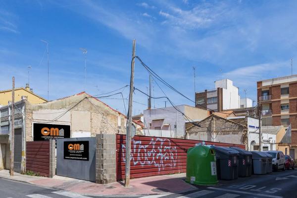 Terreno en avenida Pablo Iglesias, 56