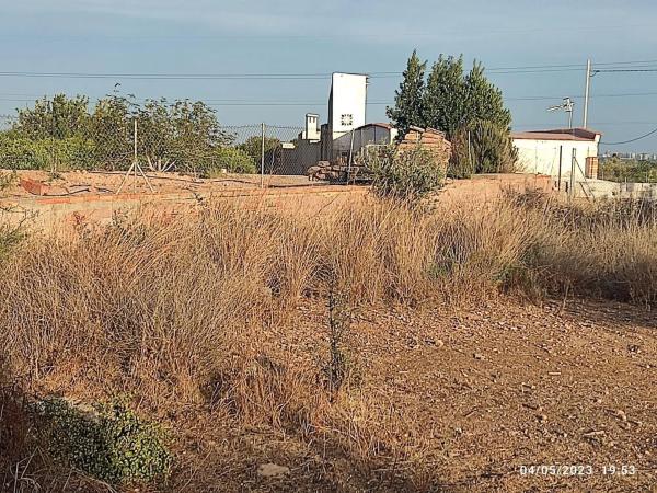 Terreno en plaza Sant Roc