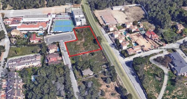 Terreno en calle 299, 24