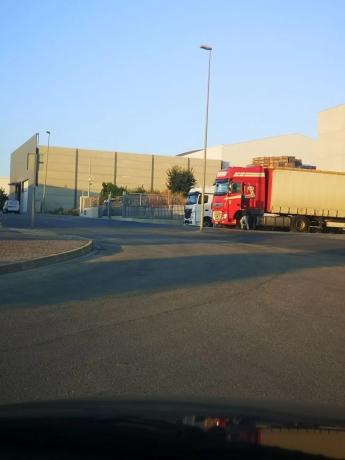 Terreno en calle Industrias s/n