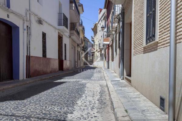 Terreno en Zona Alta