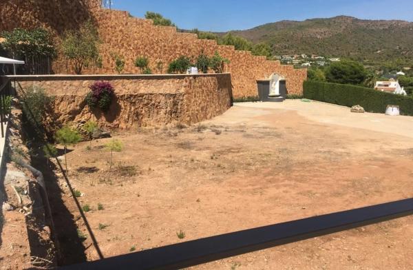 Terreno en calle Serrans, 21