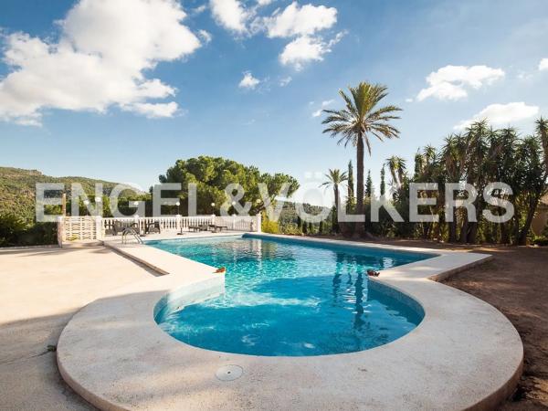 Terreno en calle Serrans