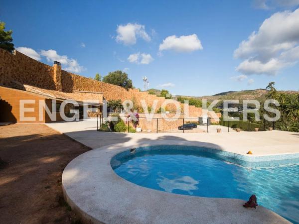 Terreno en calle Serrans