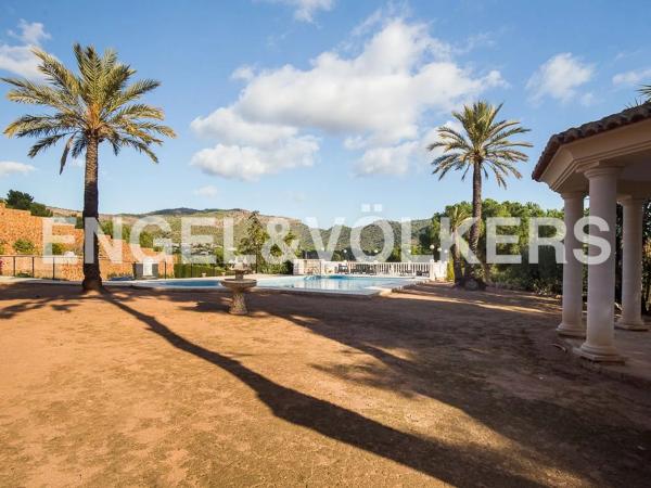 Terreno en calle Serrans