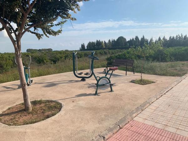 Terreno en avenida de les Corts Valencianes, 73 Parcela