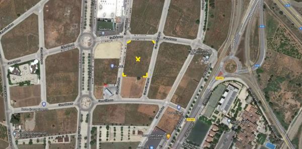Terreno en calle Castanyers s/n