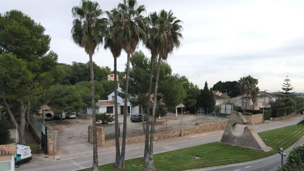 Terreno en avenida Retor Emilio Bayarri, 15