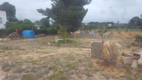 Terreno en Campolivar