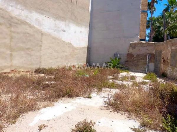 Terreno en calle de la font