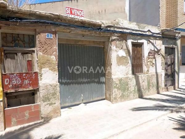 Terreno en calle de la font