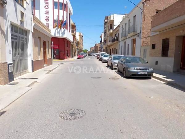 Terreno en calle de la font