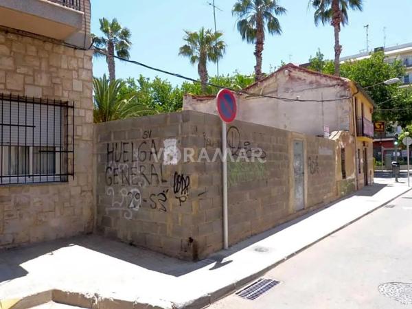 Terreno en calle de la font