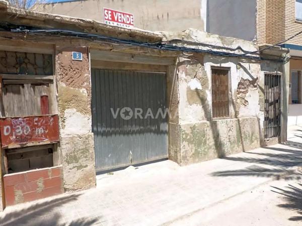 Terreno en calle de la font