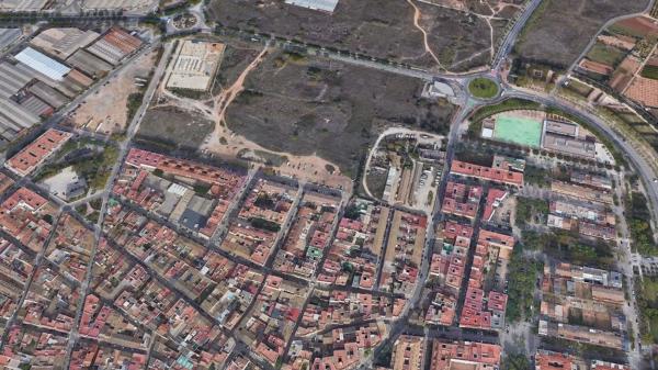 Terreno en calle la Pedrota