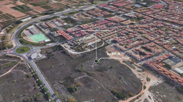 Terreno en calle la Pedrota