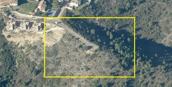 Terreno en calle Peris y Valero