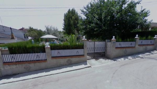 Terreno en calle Turís, 2