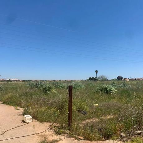 Terreno en calle Penyagolosa