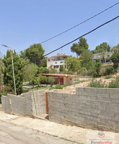 Terreno en Barrio Cumbres de Calicanto